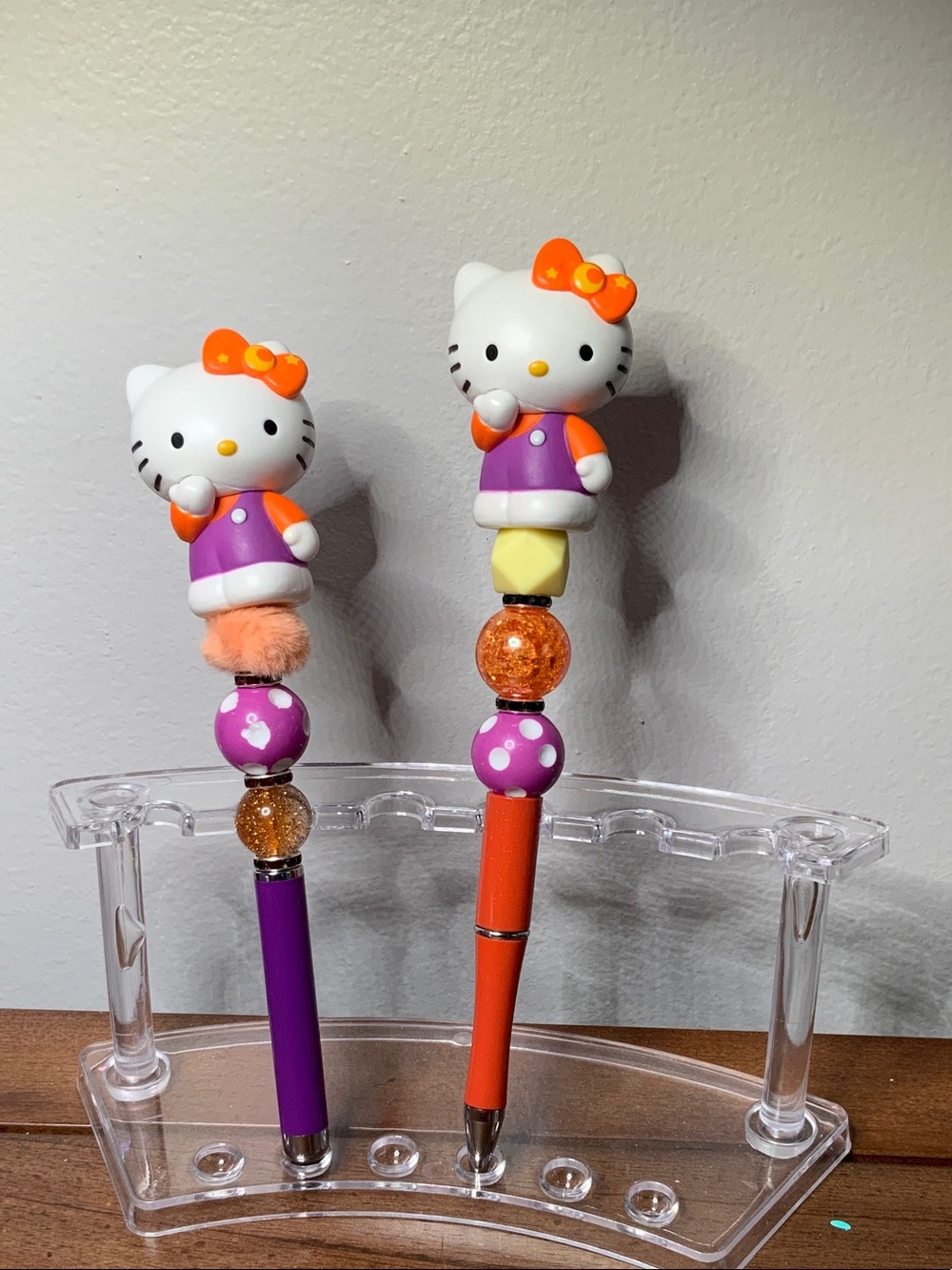 Hello Kitty Purple and Orange Beaded Topper Pens